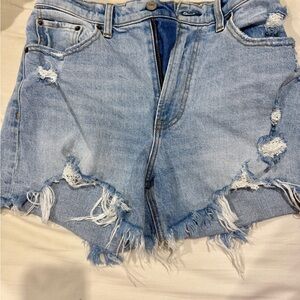 High Rise Mom Short- Abercrombie
